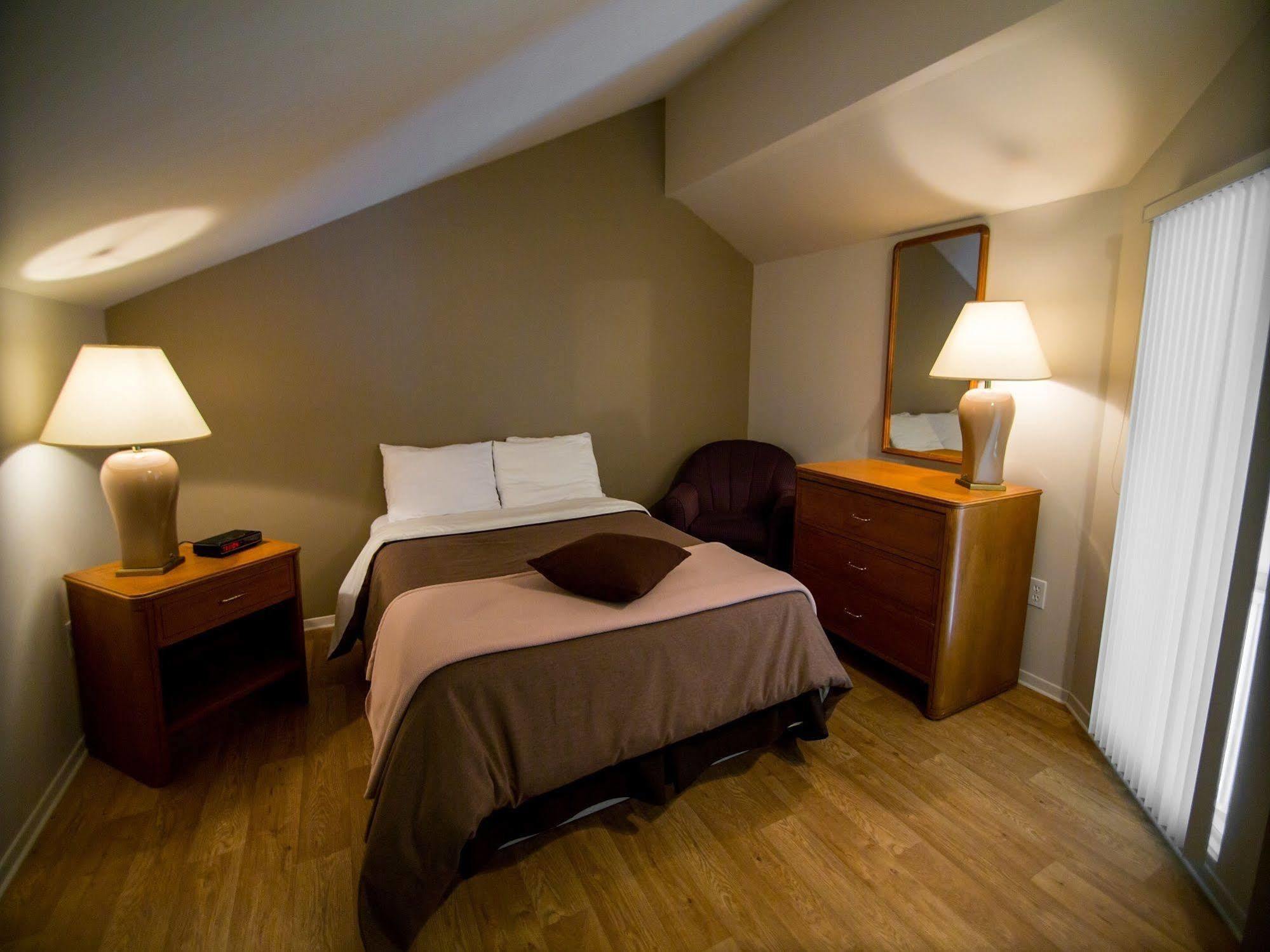 Chalets Condos Sur Le Fjord LʼAnse-Saint-Jean Екстериор снимка